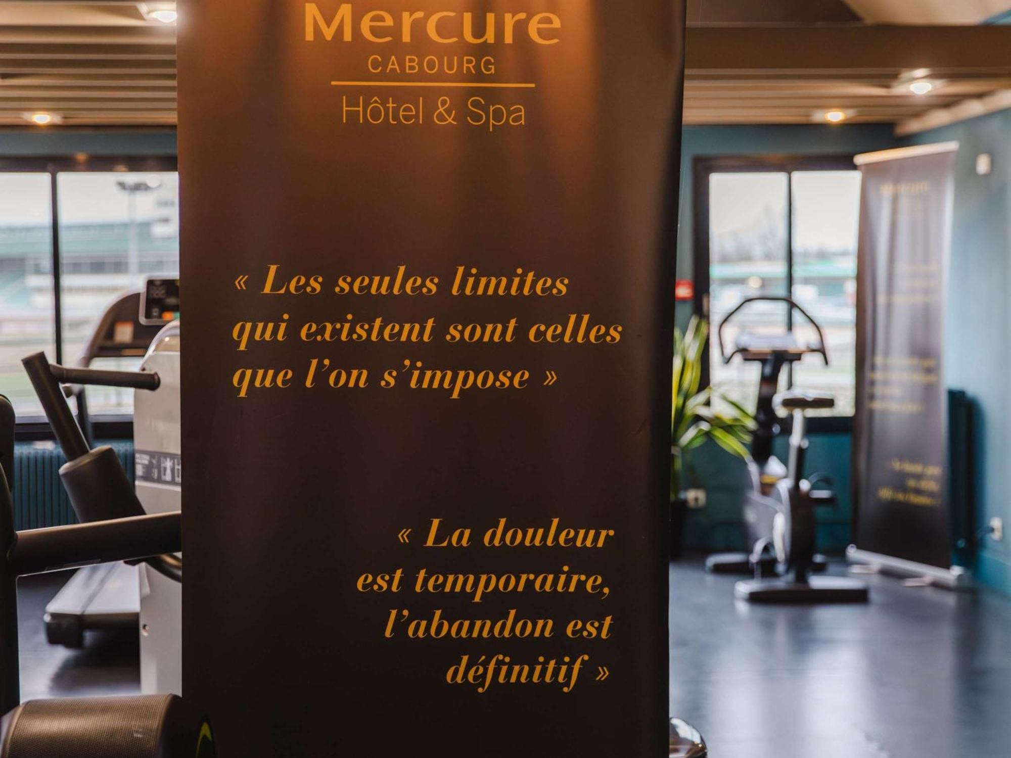 Mercure Cabourg Hotel & Spa Exterior foto